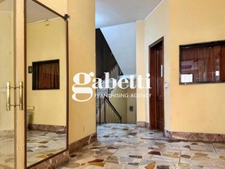 Quadrilocale in Vendita a Roma, 379'000&euro;, 144 m²