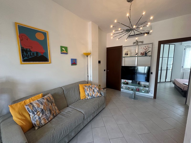Bilocale in Affitto a Milano, 1'150&euro;, 50 m², arredato