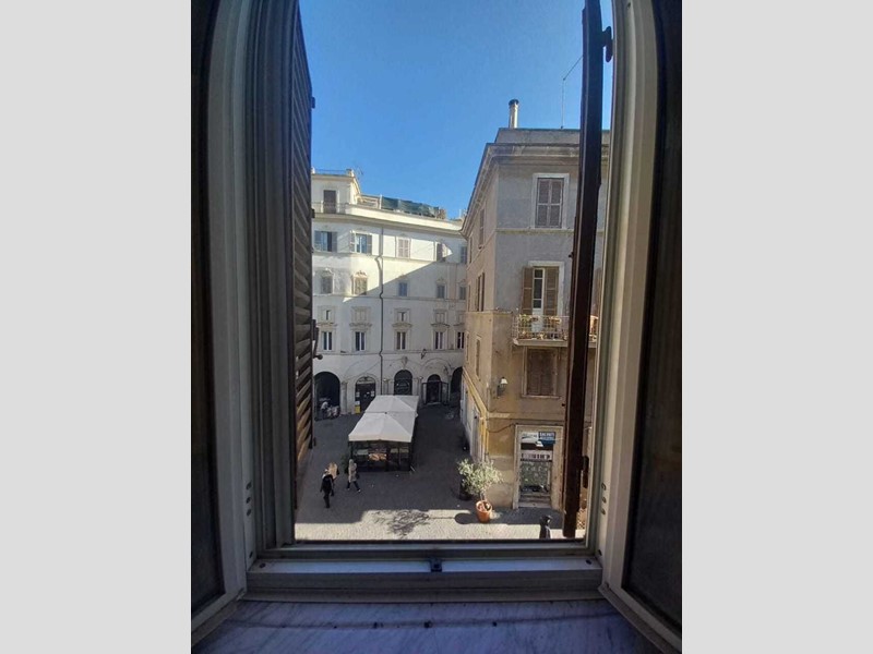 Appartamento in Vendita a Tivoli, zona Centro, 220'000&euro;, 172 m²