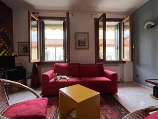 Appartamento in Vendita a Barbarano Mossano, 125'000&euro;, 79 m², con Box