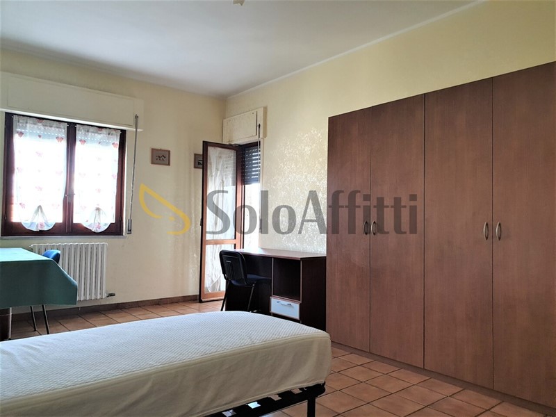 Quadrilocale in Affitto a Catanzaro, zona Lido Corso, 2'000&euro;, 90 m², arredato
