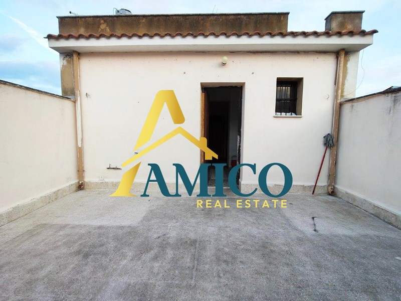 Quadrilocale in Vendita a Bagheria, 105'000&euro;, 115 m²