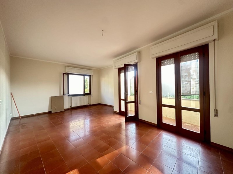 Appartamento in Affitto a Lucca, 1'450&euro;, 130 m²