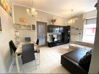 Quadrilocale in Vendita a Carrara, zona Marina di Carrara, 170'000&euro;, 65 m², arredato