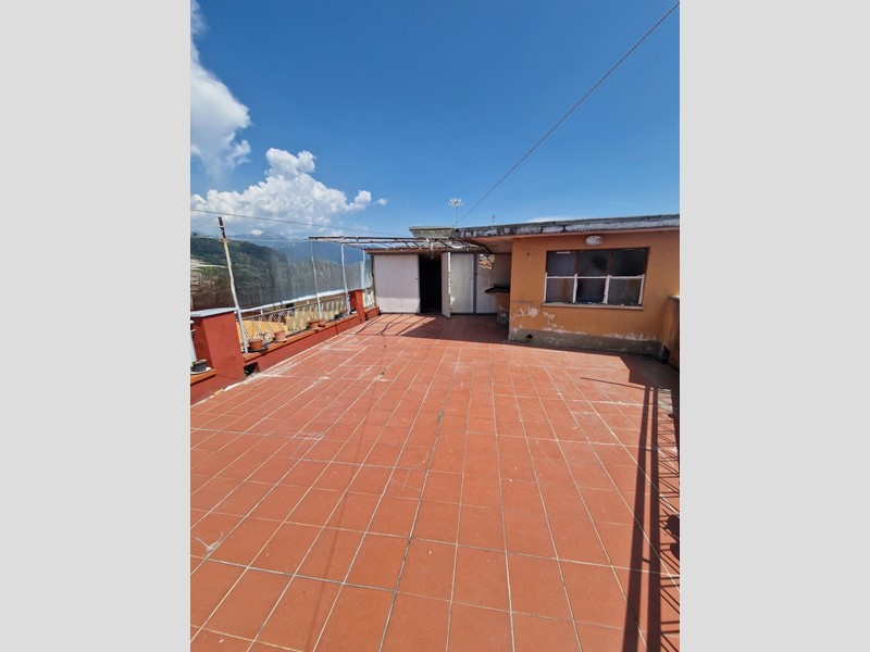 Trilocale in Vendita a Carrara, zona Avenza, 80'000&euro;, 60 m²