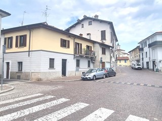 Trilocale in Vendita a Gorgonzola, 239'000&euro;, 115 m²