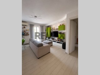 Trilocale in Vendita a Pavia, 175'000&euro;, 100 m²