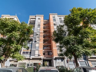 Appartamento in Vendita a Catania, 29'000&euro;, 113 m²