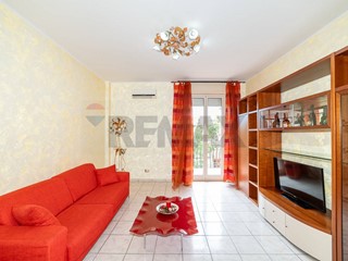 Trilocale in Vendita a Mascalucia, 120'000&euro;, 95 m²