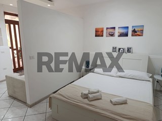 Bilocale in Vendita a Taormina, 240'000&euro;, 42 m²