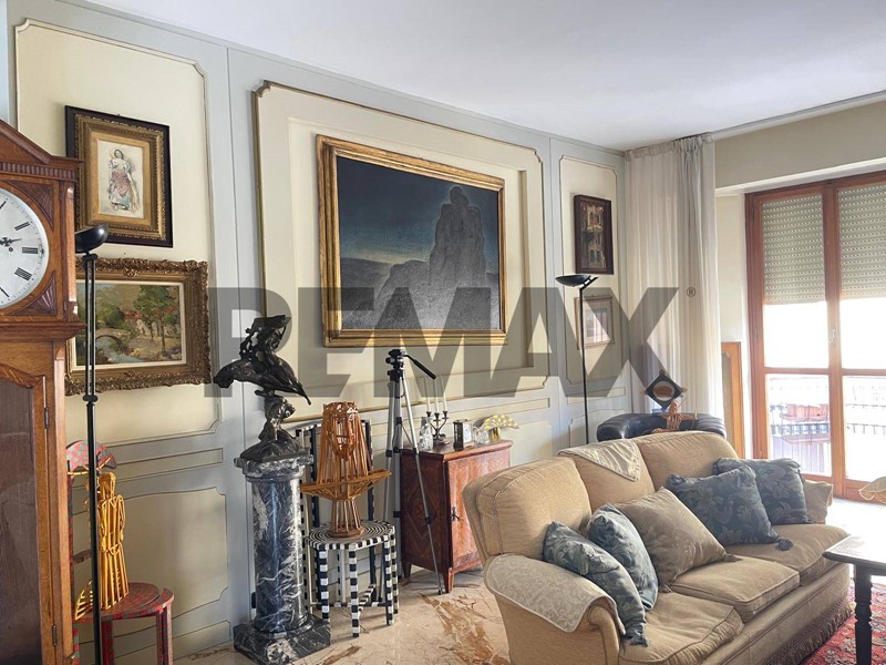 Trilocale in Vendita a Sassuolo, 227'000&euro;, 205 m²