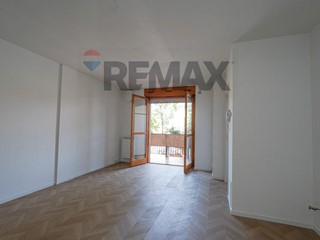 Bilocale in Vendita a Bergamo, 138'000&euro;, 57 m²