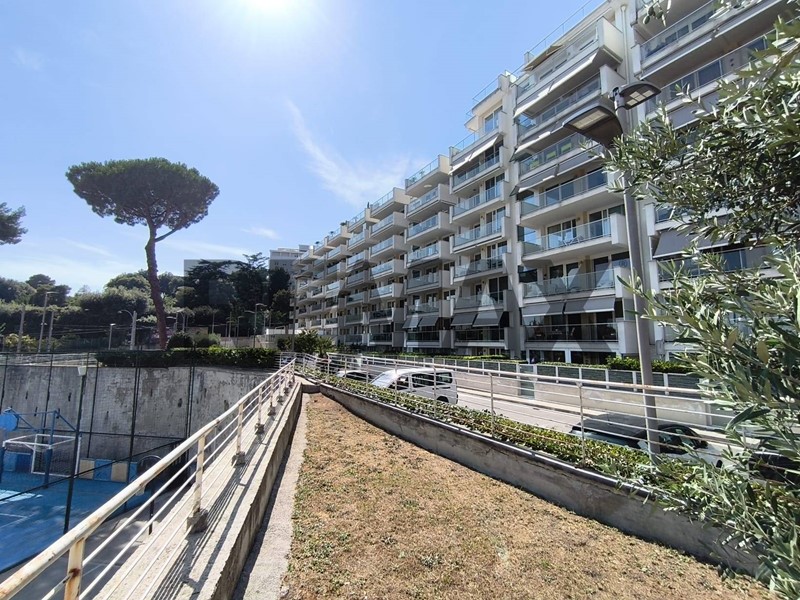 Trilocale in Vendita a Napoli, 675'000&euro;, 120 m²