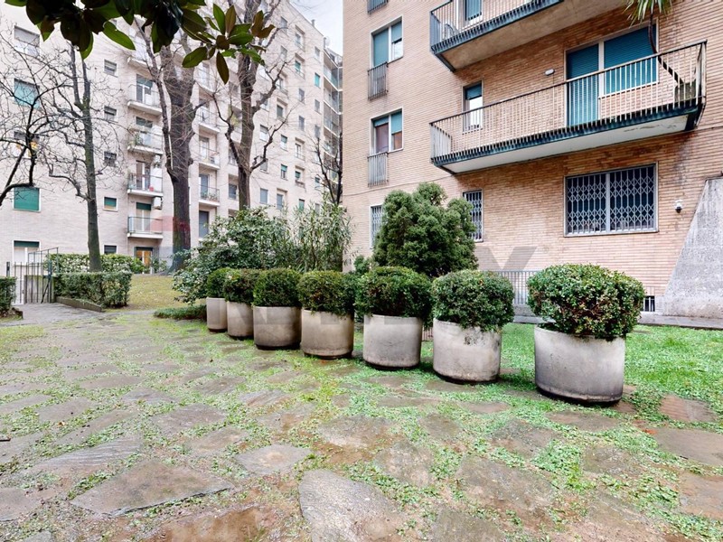 Bilocale in Vendita a Milano, 415'000&euro;, 80 m²