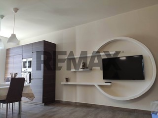 Quadrilocale in Vendita a Paternò, 85'000&euro;, 96 m²