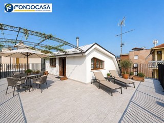 Appartamento in Vendita a Albisola Superiore, 360'000&euro;, 169 m²