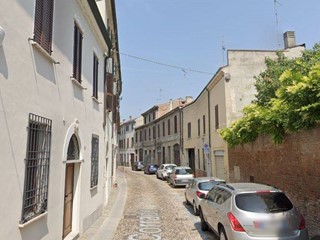 Trilocale in Vendita a Mantova, 120 m²