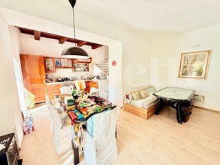 Quadrilocale in Vendita a Marciana, 150'000&euro;, 90 m², arredato