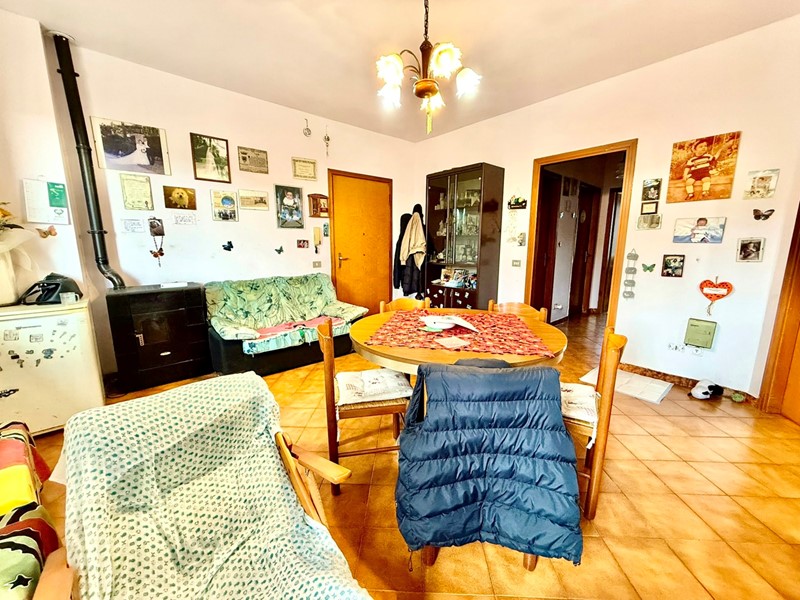 Appartamento in Vendita a Marciana Marina, 250'000&euro;, 101 m²