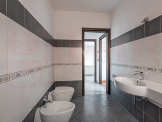 Quadrilocale in Vendita a Castiglione Torinese, 195'000&euro;, 112 m²