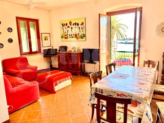 Appartamento in Vendita a Porto Azzurro, 450'000&euro;, 181 m²