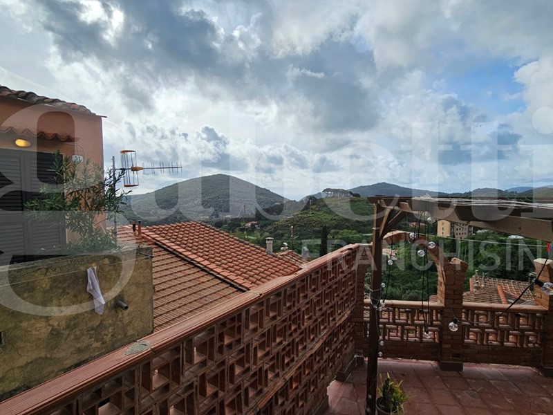 Quadrilocale in Vendita a Rio, 250'000&euro;, 125 m², arredato
