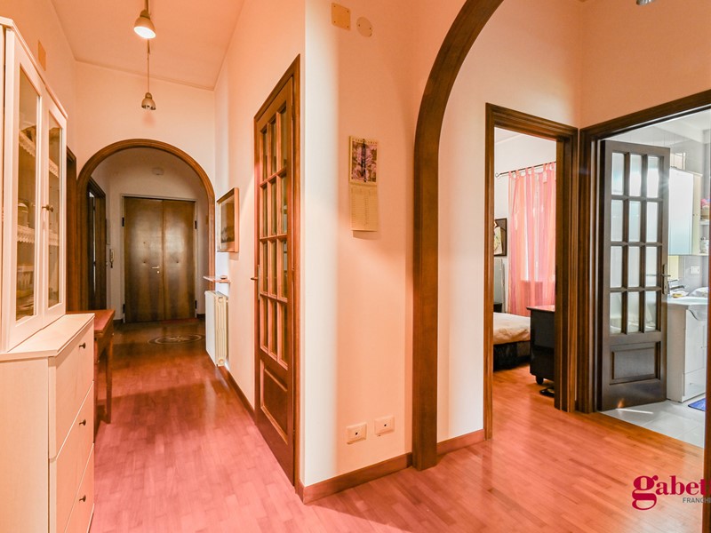 Appartamento in Vendita a Varazze, 540'000&euro;, 124 m², arredato