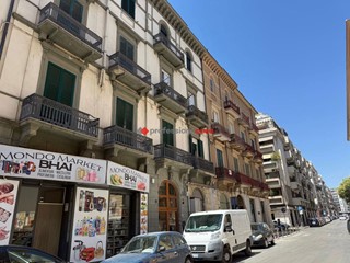 Quadrilocale in Vendita a Foggia, 138'000&euro;, 159 m²
