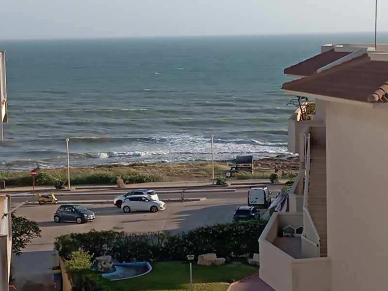 Trilocale in Affitto a Ragusa, zona Marina Di Ragusa, 3'500&euro;, 60 m², arredato