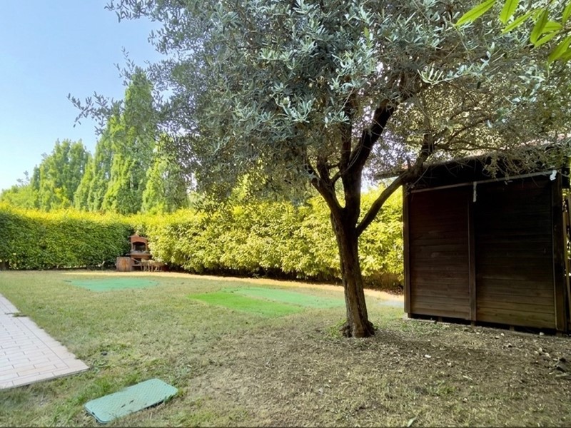 Trilocale in Vendita a San Zeno Naviglio, 229'000&euro;, 124 m², con Box