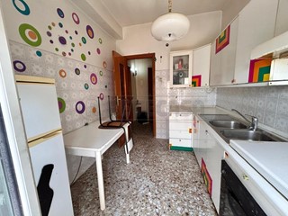 Trilocale in Vendita a Caltanissetta, 60'000&euro;, 89 m²