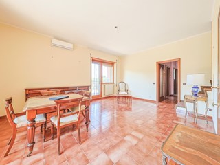 Appartamento in Vendita a Marino, 299'000&euro;, 120 m²