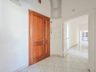 Appartamento in Vendita a Marino, 159'000&euro;, 98 m²