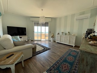 Quadrilocale in Vendita a Rosignano Marittimo, zona Rosignano Solvay, 445'000&euro;, 110 m²