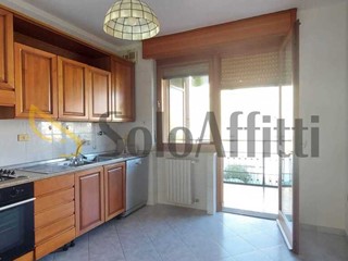 Quadrilocale in Affitto a Torino, zona Borgo Vittoria, 735&euro;, 110 m²
