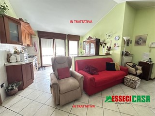 Trilocale in Vendita a Caravaggio, 128'000&euro;, 72 m²