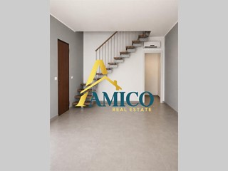 Appartamento in Vendita a Santa Flavia, 235'000&euro;, 135 m²