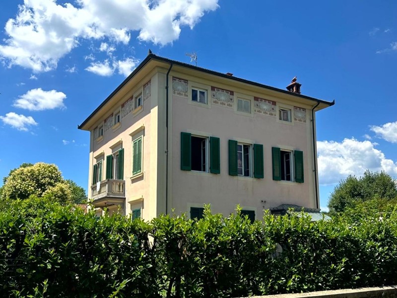 Quadrilocale in Vendita a Lucca, zona Sant'Alessio, 190'000&euro;, 95 m²