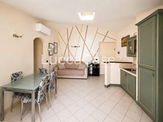 Trilocale in Vendita a Camaiore, zona Lido di Camaiore, 280'000&euro;, 48 m², arredato