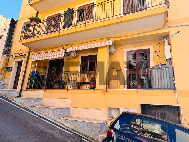 Quadrilocale in Vendita a Siracusa, 109'000&euro;, 108 m²