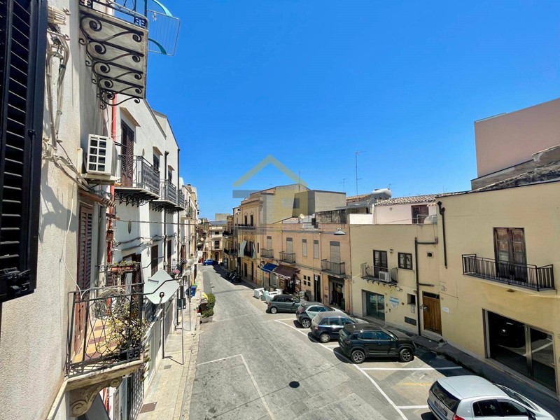 Trilocale in Vendita a Castellammare del Golfo, 169'000&euro;, 65 m²