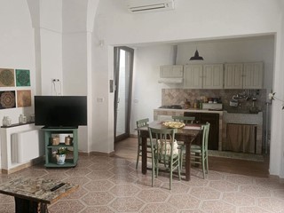 Bilocale in Affitto a Brindisi, 650&euro;, 70 m², arredato