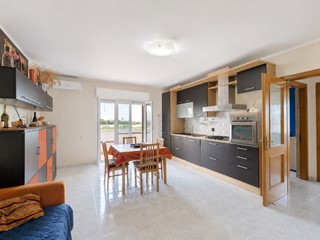 Trilocale in Vendita a Latina, zona Borgo Montello, 109'000&euro;, 68 m²
