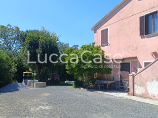 Trilocale in Vendita a Riparbella, 125'000&euro;, 60 m², arredato