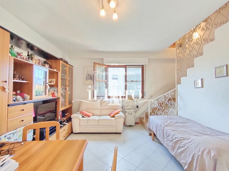 Quadrilocale in Vendita a Pisa, 230'000&euro;, 85 m², arredato, con Box