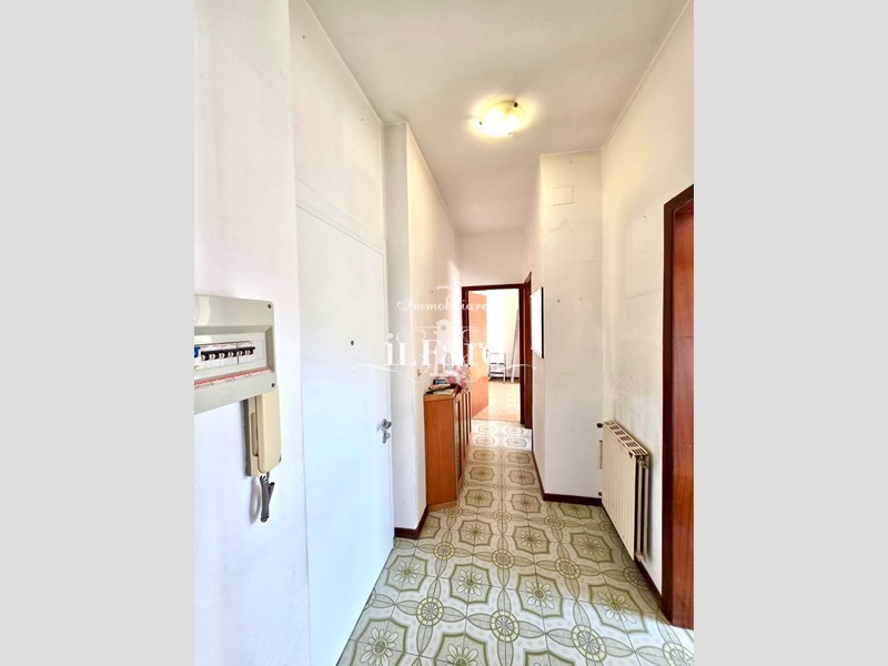 Trilocale in Vendita a Viareggio, 190'000&euro;, 55 m², arredato