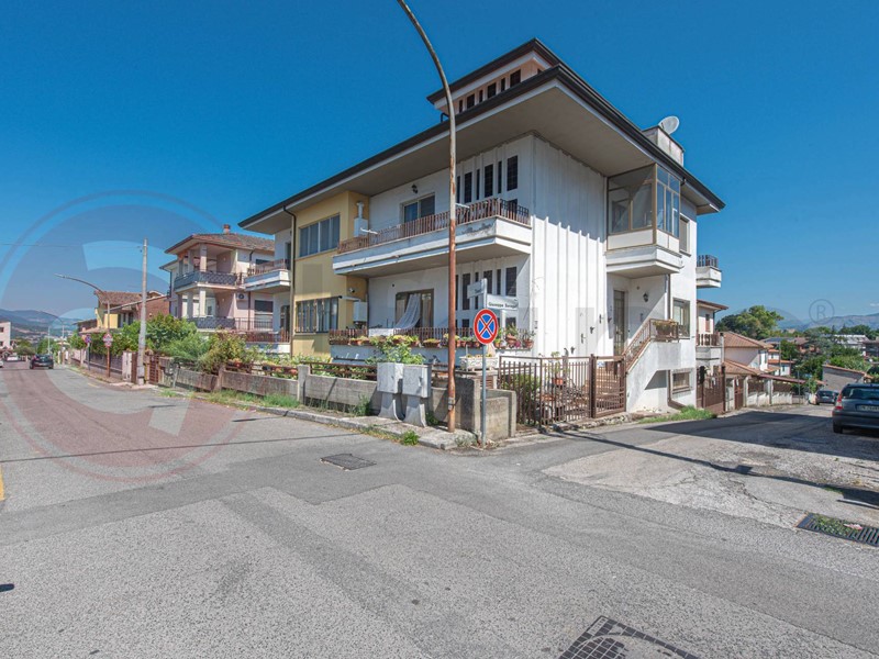Appartamento in Vendita a Pontecorvo, 445'000&euro;, 580 m²