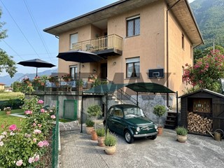 Quadrilocale in Vendita a Costa Volpino, 170'000&euro;, 170 m²