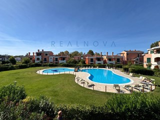 Trilocale in Vendita a Jesolo, 328'000&euro;, 70 m²