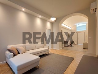 Quadrilocale in Affitto a Torino, 1'500&euro;, 85 m²
